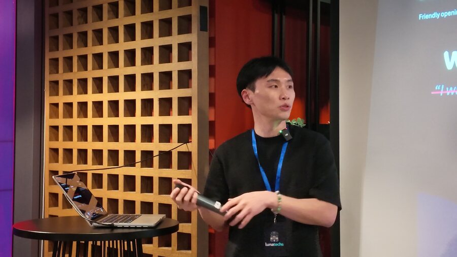 Benny Wang presenting at The Hive